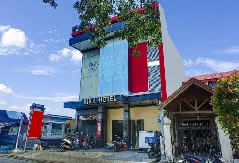 Oyo 91245 Rika Hotel Makassar