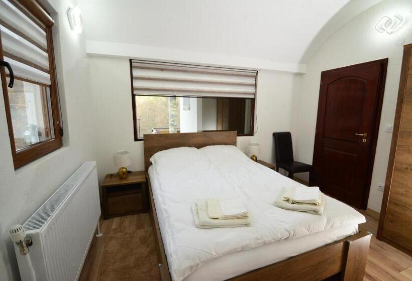 پانسیون стаи за гости ингилизовата къща