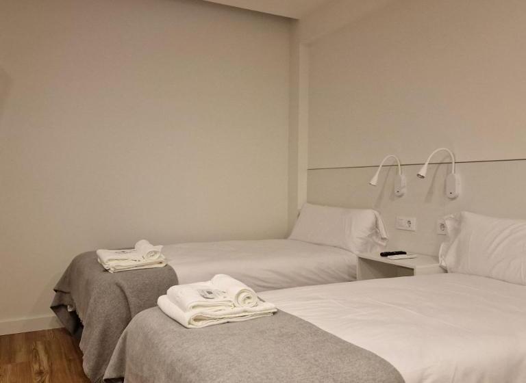 펜션 Alojamientos Cando