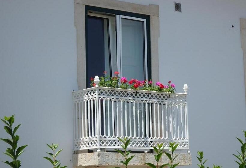 펜션 El Camino Lodge