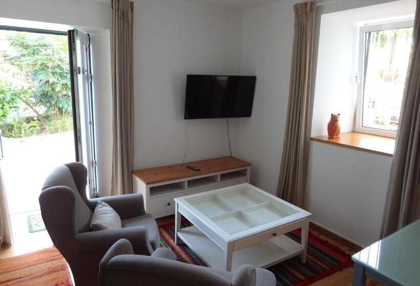 펜션 El Camino Lodge