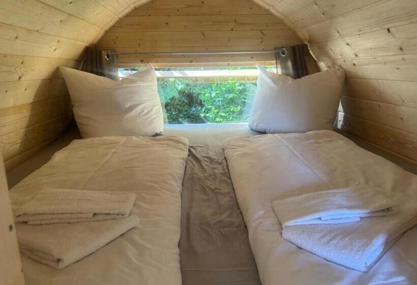 膳宿费 Elbcampingfass Sächsische Schweiz In Pirna