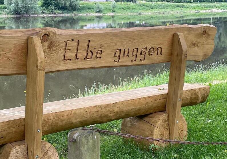 膳宿费 Elbcampingfass Sächsische Schweiz In Pirna