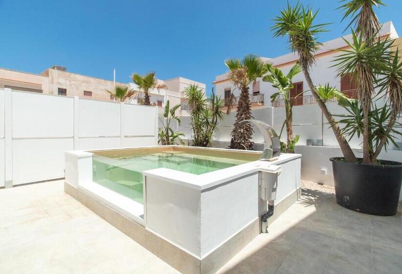 پانسیون Le Grotte