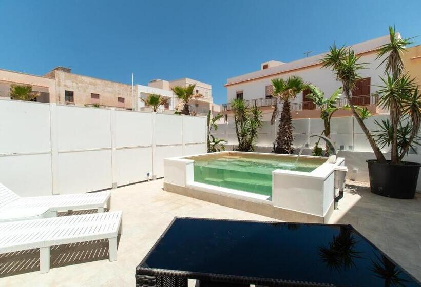 پانسیون Le Grotte