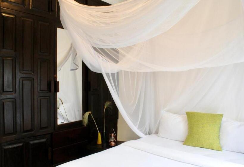 Пансион Oya Guest House