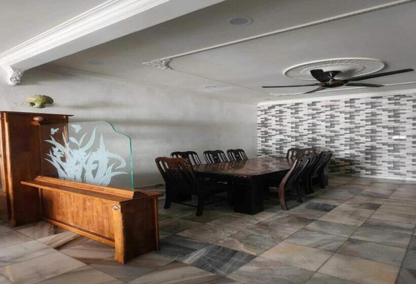 ペンション Oyo Homes 90982 Hifi Rooms