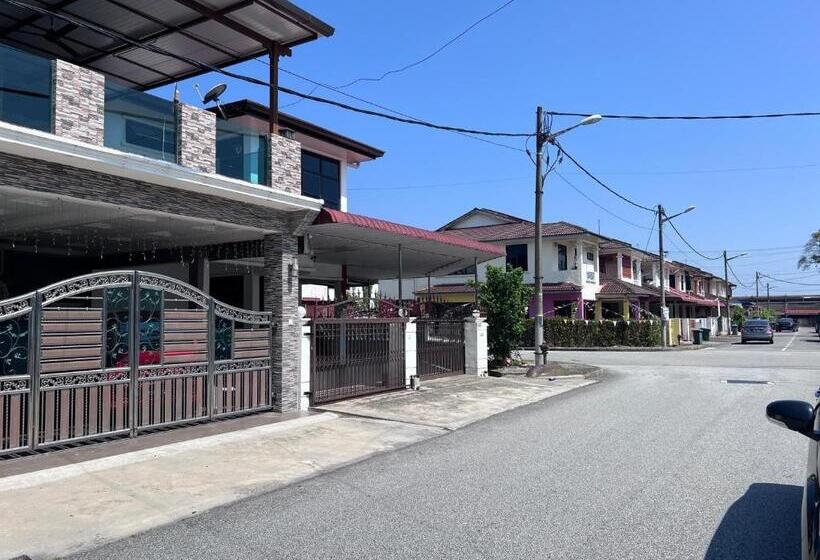 ペンション Oyo Homes 90982 Hifi Rooms