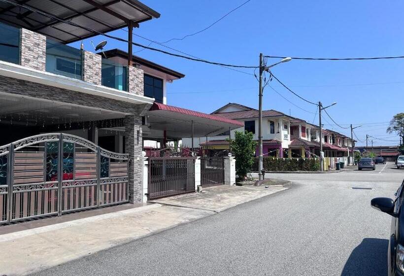 ペンション Oyo Homes 90982 Hifi Rooms