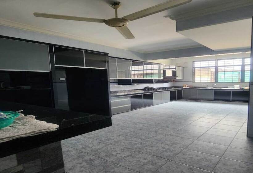 ペンション Oyo Homes 90982 Hifi Rooms