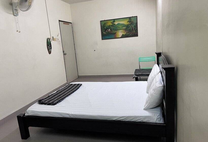 ペンション Oyo Homes 90982 Hifi Rooms