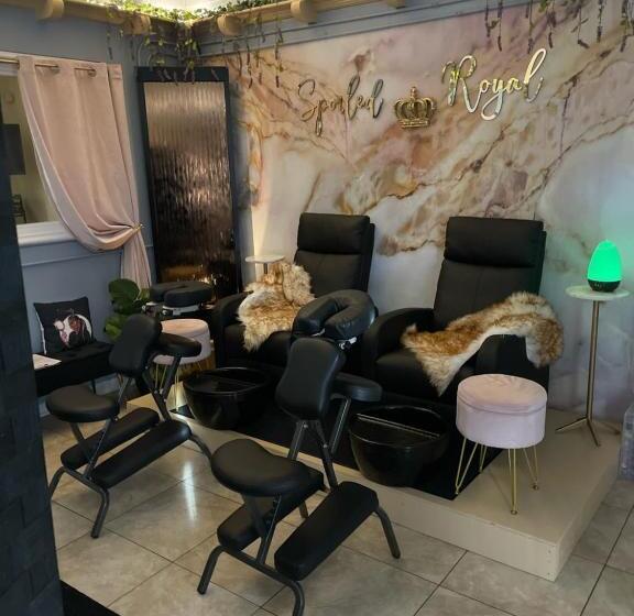 膳宿费 Peaceful Haven