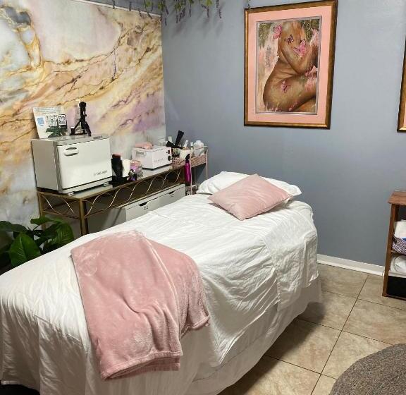 膳宿费 Peaceful Haven