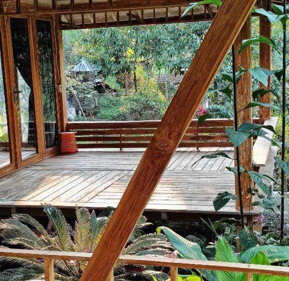 פנסיון Ranggon D Tukad