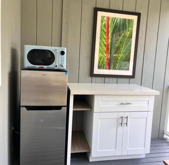 بنسيون Sunset Shores   Unit B Kaiupoho