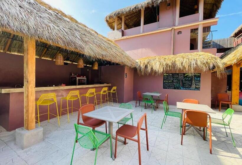 פנסיון Viajero Puerto Escondido Hostel