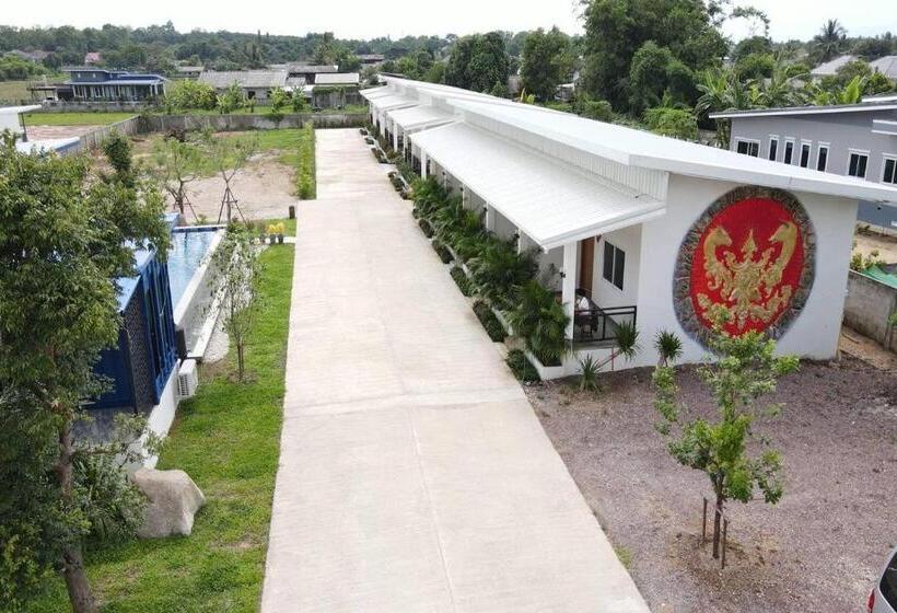 The White House P&n Hotel Chiang Rai