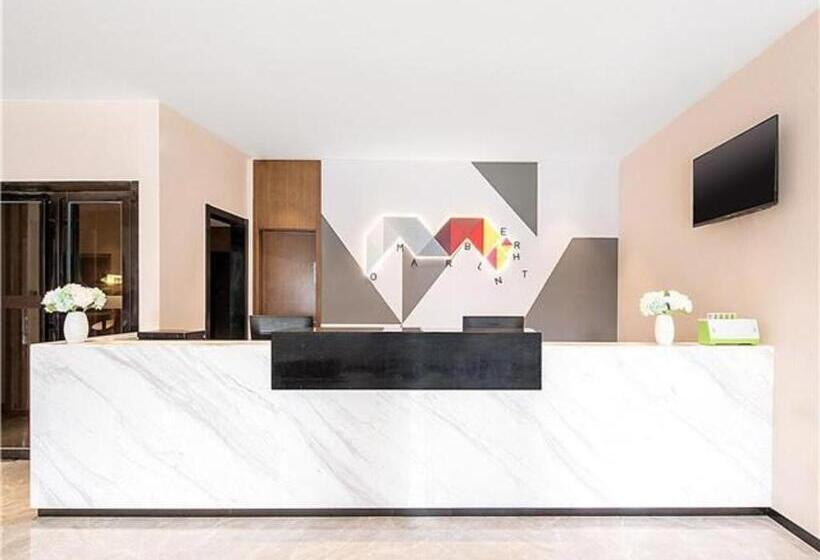 Borrman Hotel Changsha Wuyi Square Yingbin Road Metro Station