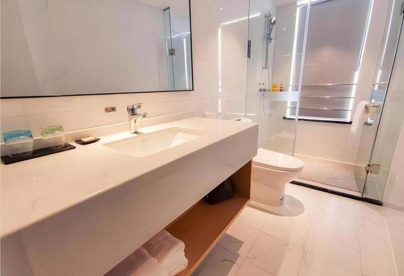 Borrman Hotel Puning International Commodity City Wantaihui