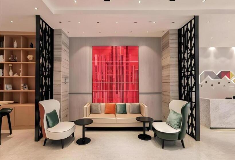 Borrman Hotel Puning International Commodity City Wantaihui