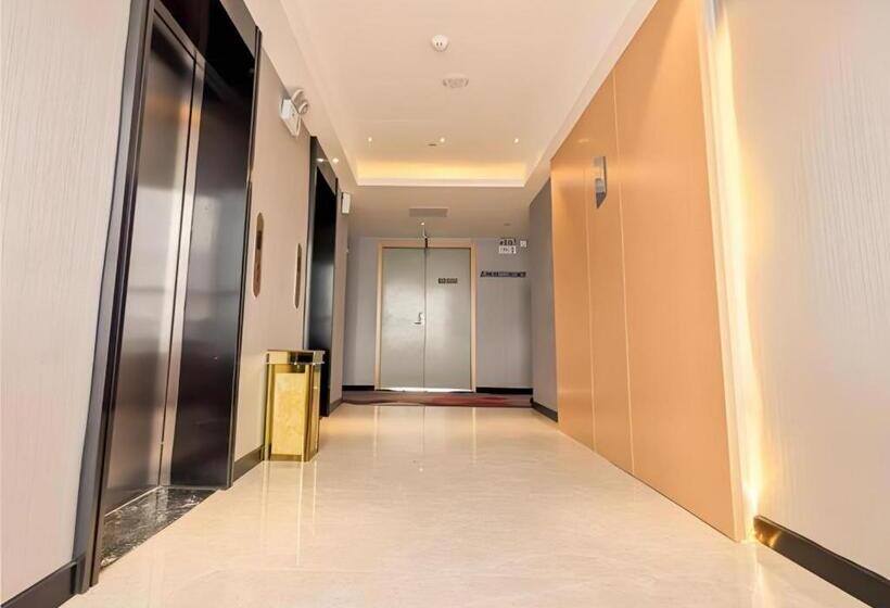 Borrman Hotel Puning International Commodity City Wantaihui