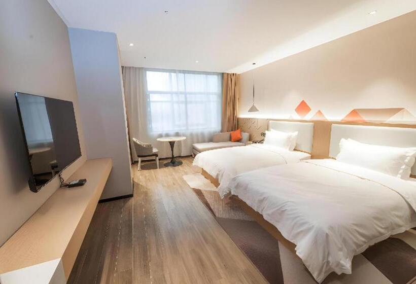 Borrman Hotel Yongzhou High Speed Railway Station