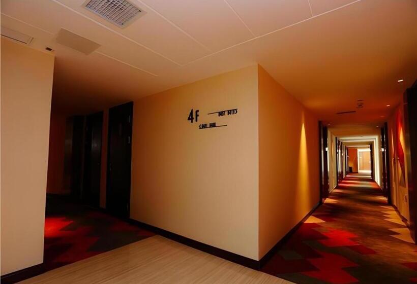 Borrman Hotel Zhongxiang Railway Station Mochou Village