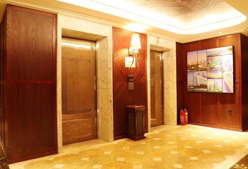 Chonpines Hotels·zhuanghe Huanghai Street