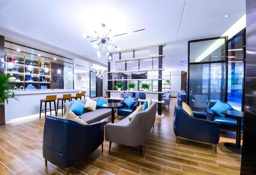 Echarm Hotel Guigang Wanda High Speed Railway Station