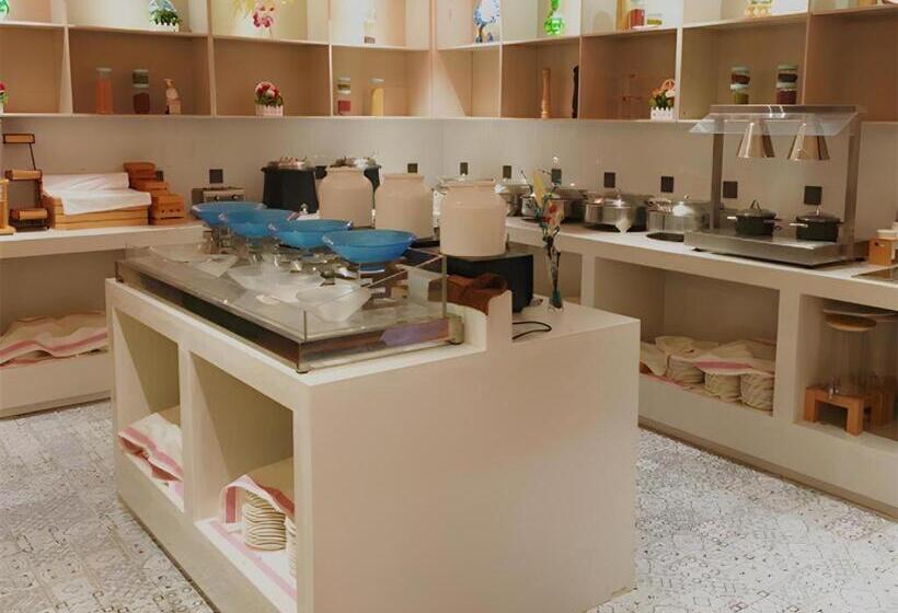 Echarm Hotel Lhasa Potala Palace Plaza