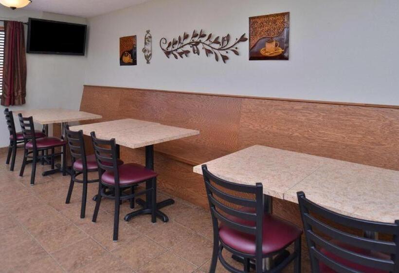 Отель Americas Best Value Inn South Sioux City