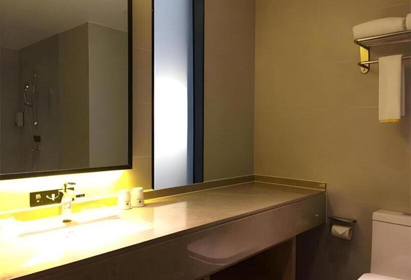 Отель City Comfort Inn Guilin Yangshuo Shili Hualang Qianguqing