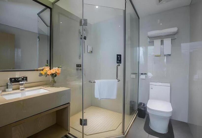 Отель City Comfort Inn Guilin Yangshuo Shili Hualang Qianguqing