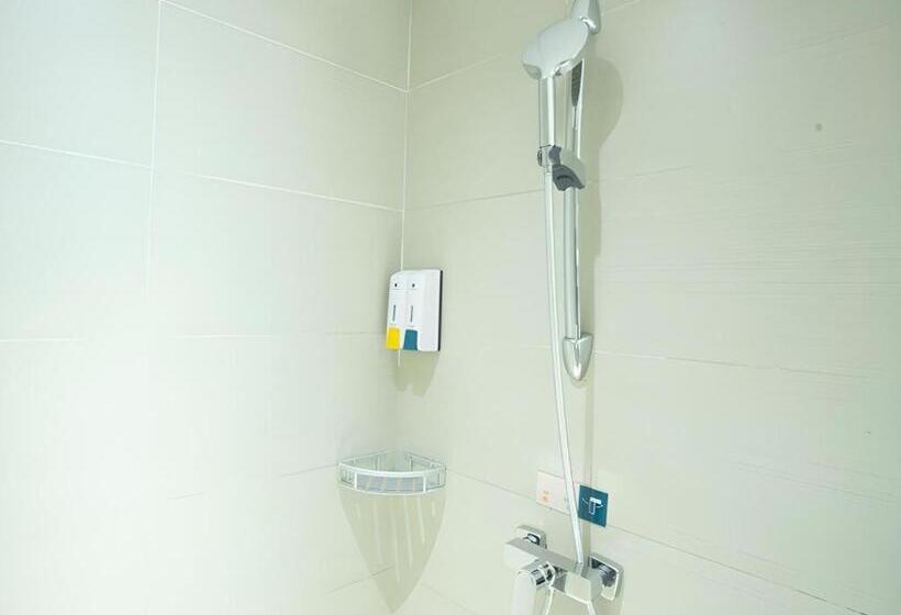 Отель City Comfort Inn Huanggang Huangzhou Avenue