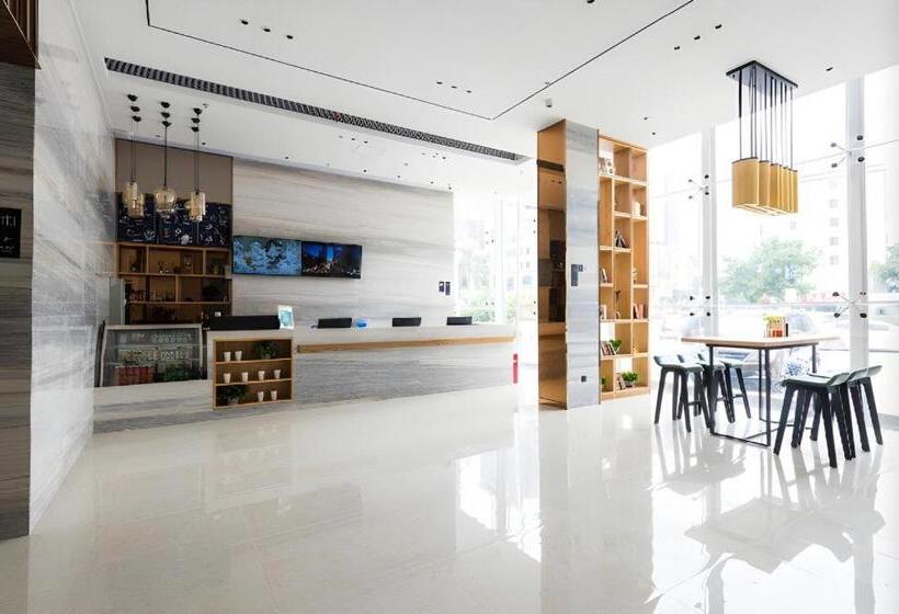 Отель City Comfort Inn Huizhou Zhongkai Chenjiang Avenue
