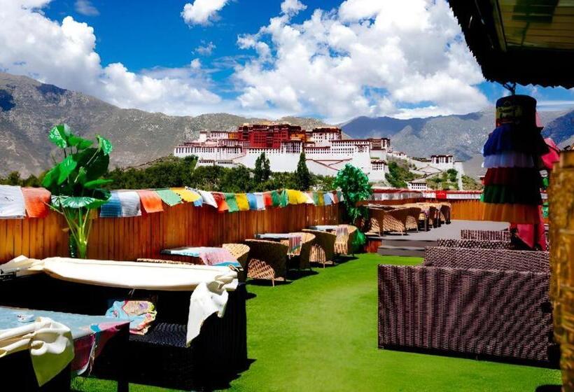 هتل City Comfort Inn Lhasa Potala Palace Scenic View