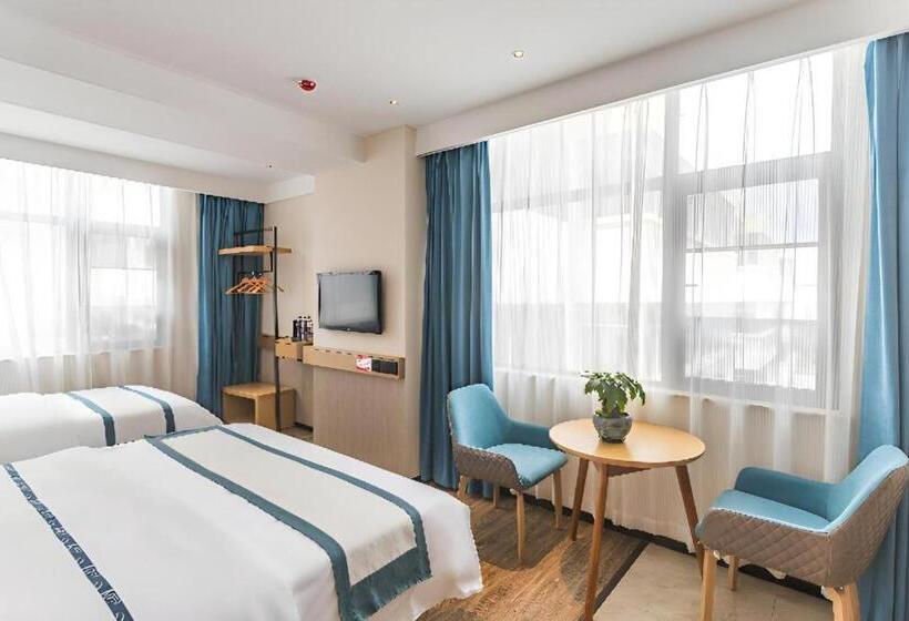 هتل City Comfort Inn Lhasa Potala Palace Scenic View