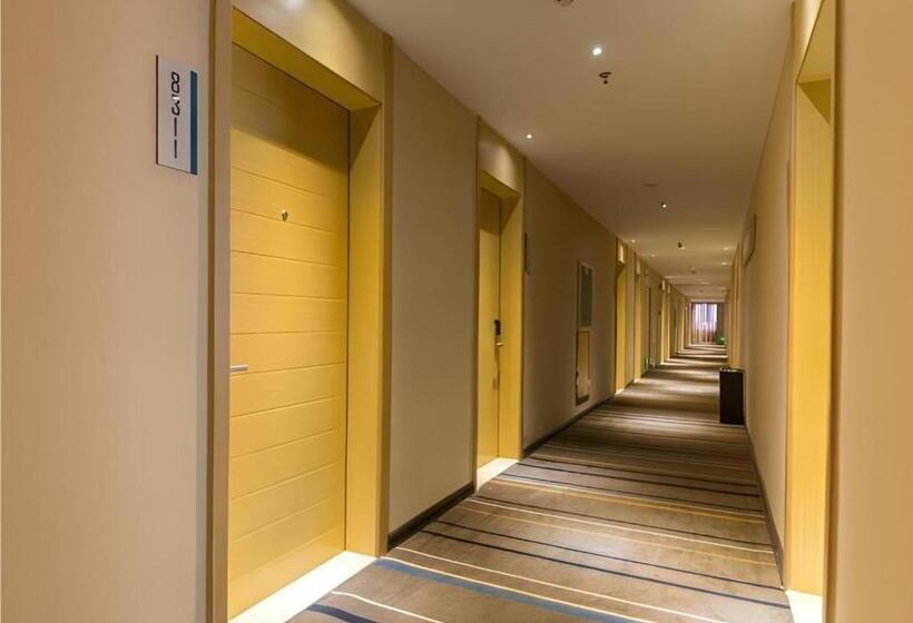 酒店 City Comfort Inn Liuzhou High Speed Railway Station Entrance