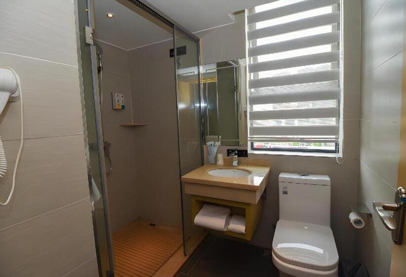 Отель City Comfort Inn Zhongshan Tanzhou Yijiayi