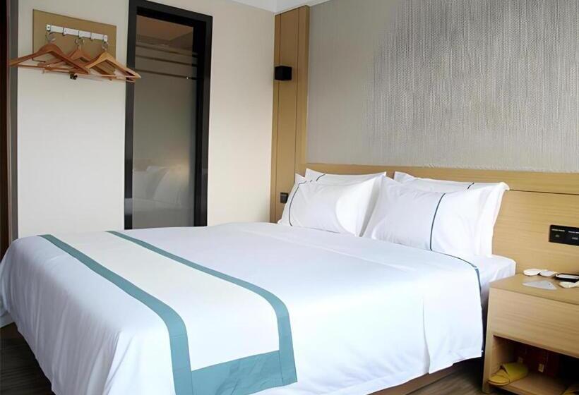 Отель City Comfort Inn Zhongshan Tanzhou Yijiayi