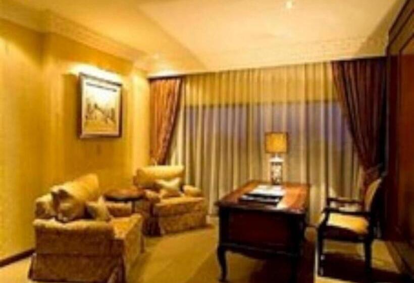 호텔 Danau Toba International Parapat