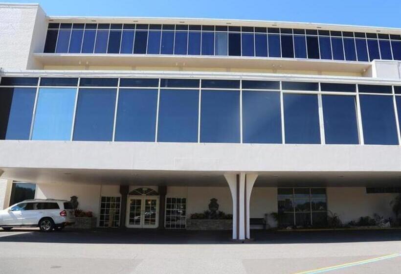 فندق Magnuson Grand Conference