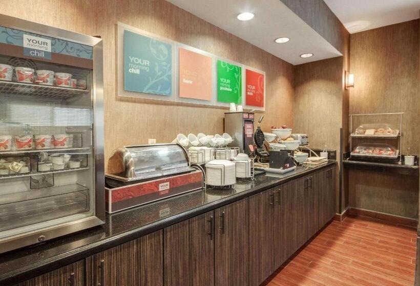 هتل Mainstay Suites