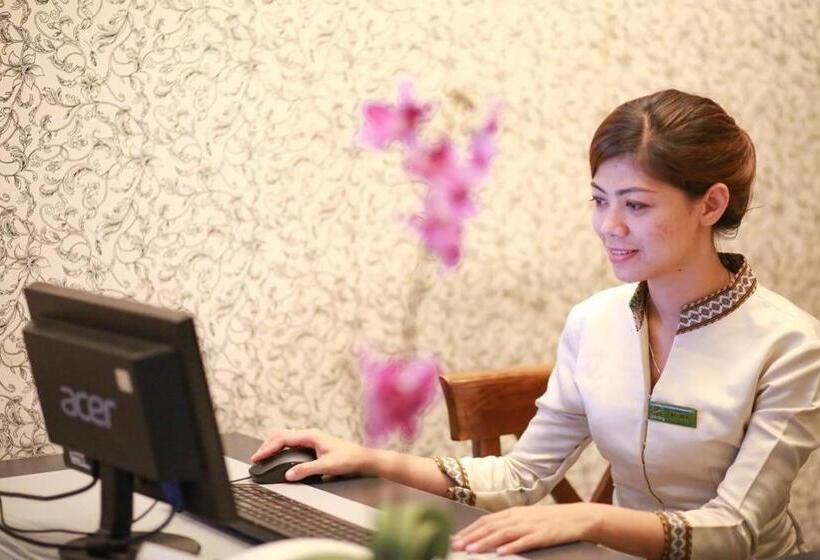 فندق New Ayuda 2