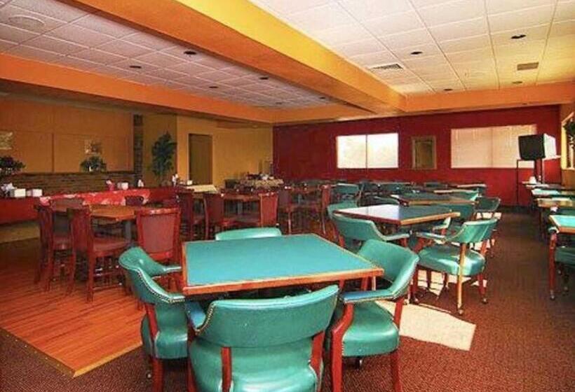 فندق Rodeway Inn And Suites Lakeland