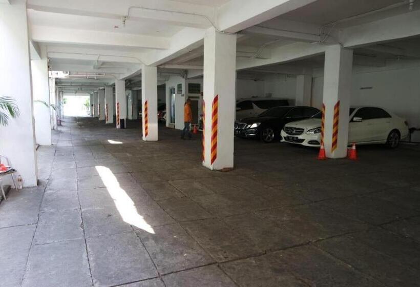 ホテル Sulawesi Gorontalo