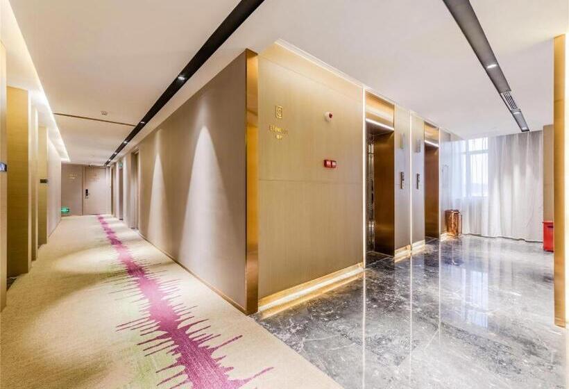 Lavande Hotel Foshan West Station Shishan Zhaoda
