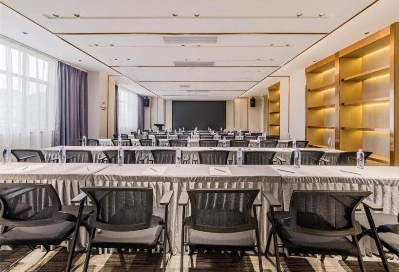 Lavande Hotel Foshan West Station Shishan Zhaoda