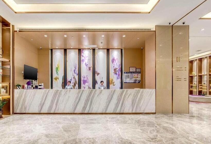 Lavande Hotel Lushan Wuzhou International Business Trade City