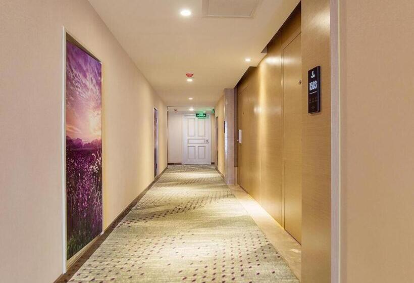 Lavande Hotel·jining Party School Building